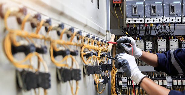 Professional Electrician technician working in Brookmont, MD